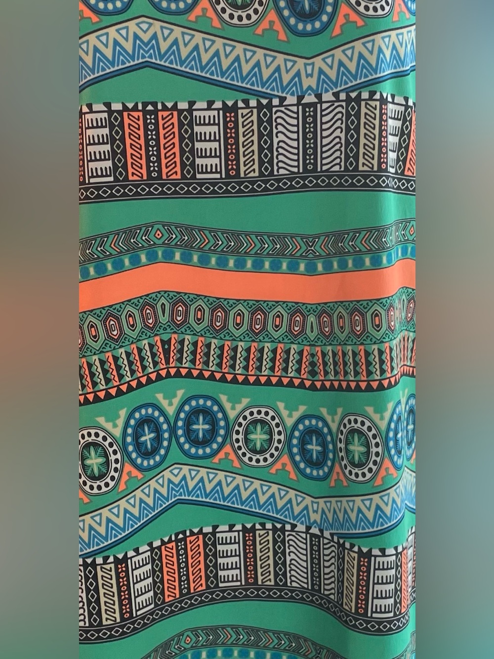 π Like New Geometric Print Shift Dress β SIZE SMALL π - Picture 3 of 3